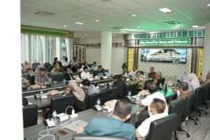 Diskusi Perkembangan Kebijakan Akademik di Indonesia oleh UIR dan Musliar Kasim