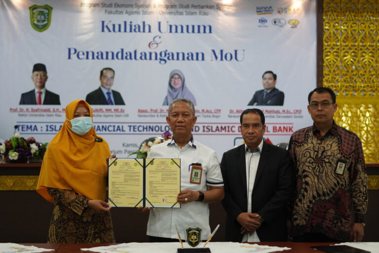 MoU UIR dengan Badan Wakaf Indonesia dan Inisiatif Zakat Indonesia Provinsi Riau