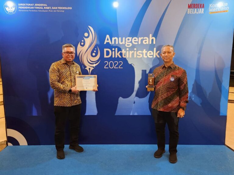 UIR Raih Anugerah Diktiristek 2022 kategori Pelaporan Kerjasama Terbaik
