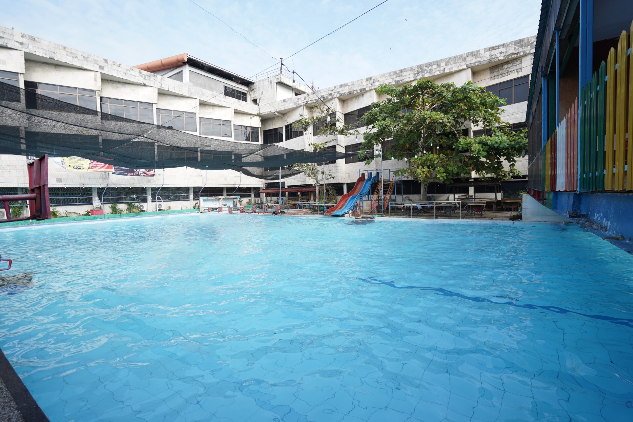 Kolam Renang UIR.jpeg