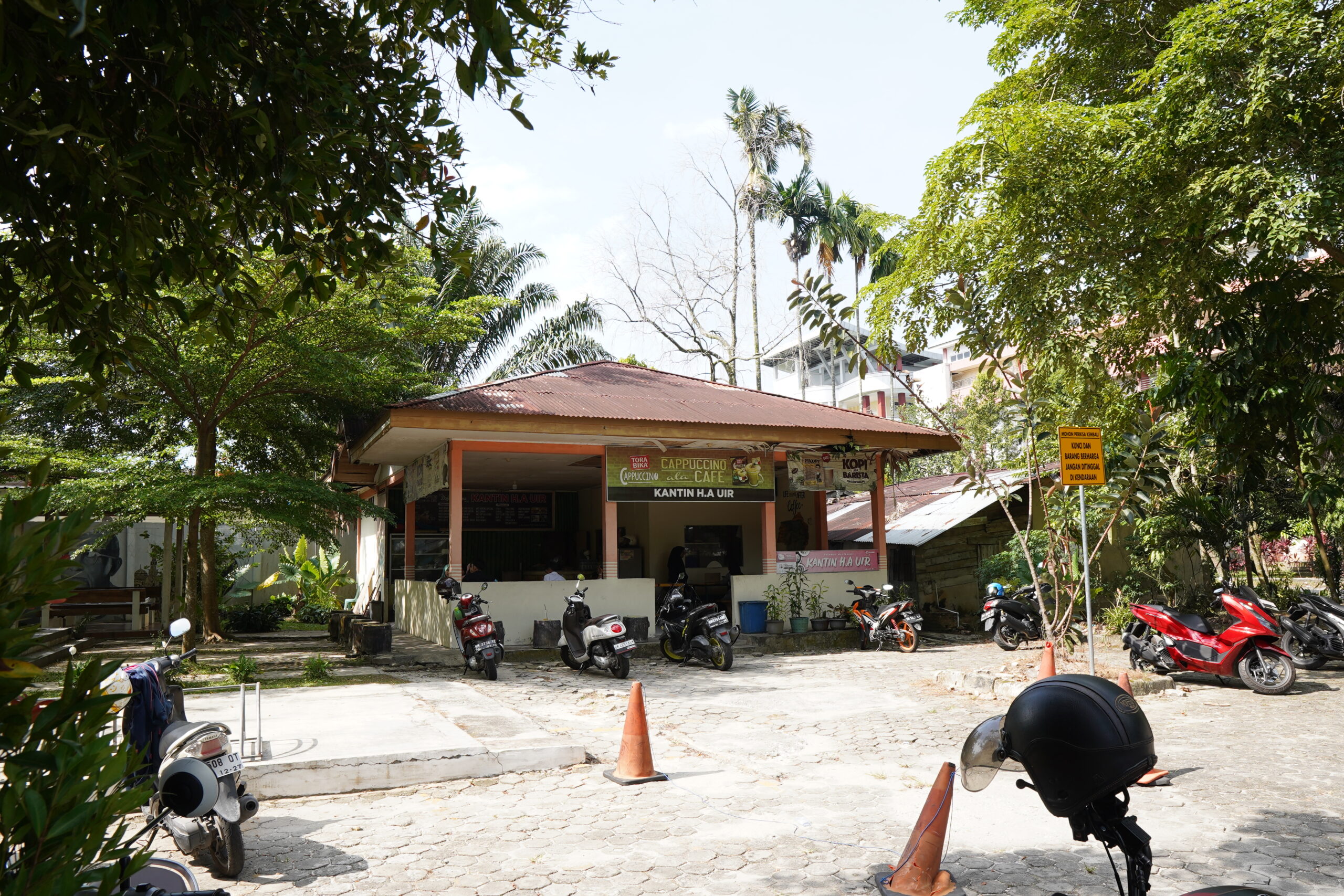 Kantin UIR