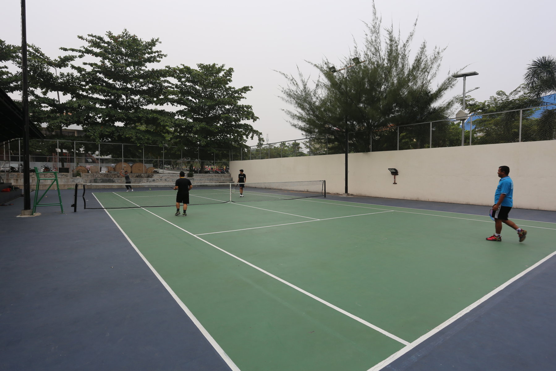 Lapangan-Tenis-min.jpg
