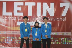 Mahasiswa_Fakultas_Hukum_UIR_Berprestasi_Letin7